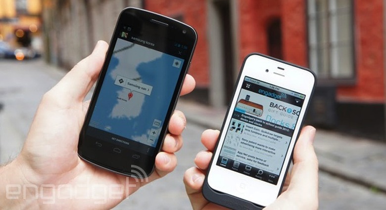 Galaxy Nexus and iPhone 4S in Korea