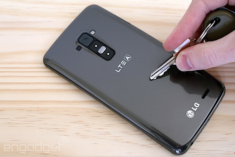 LG G Flex review: a promising phone, but not one you should buy right now