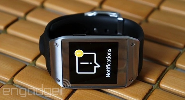 Samsung Galaxy Gear with notifications