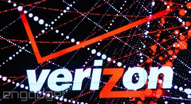 Verizon logo with a whole lotta dots