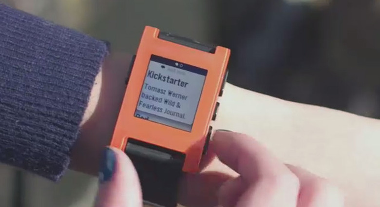 Kickstarter highlights the Pebble smartwatch