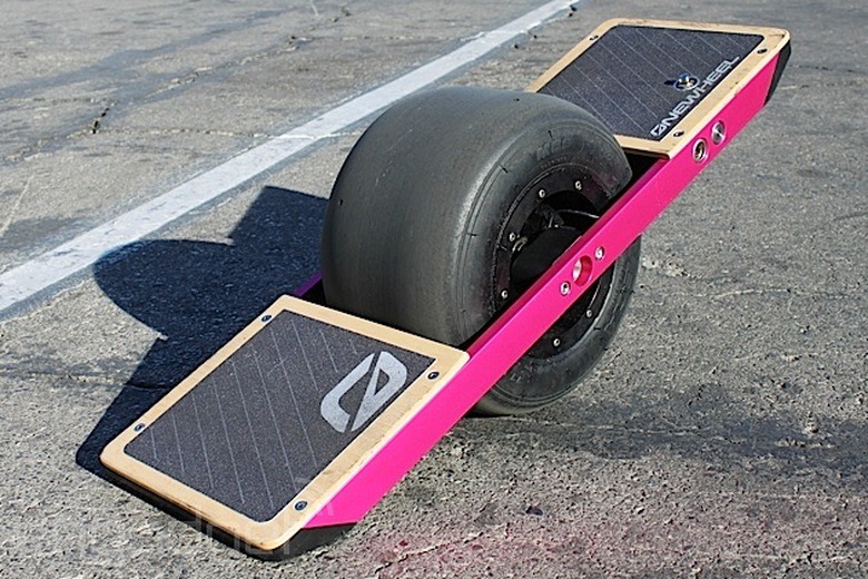 The Onewheel self-balancing, single-wheeled skateboard comes to CES, we take it for a spin (video)