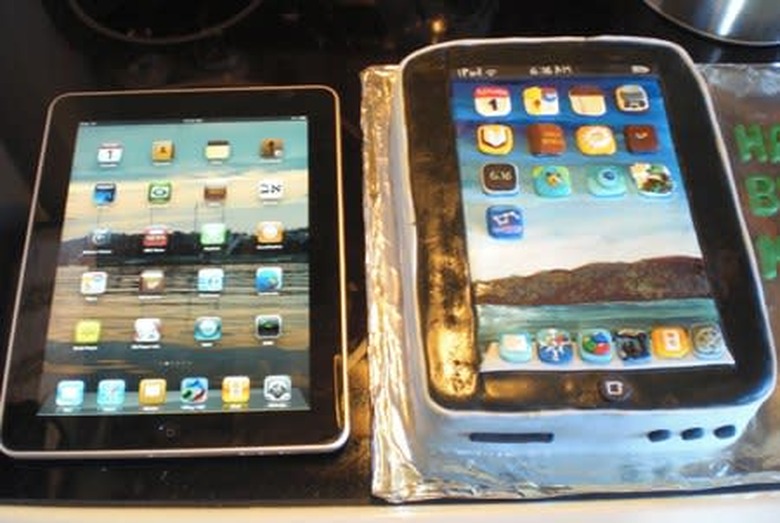iPad cake