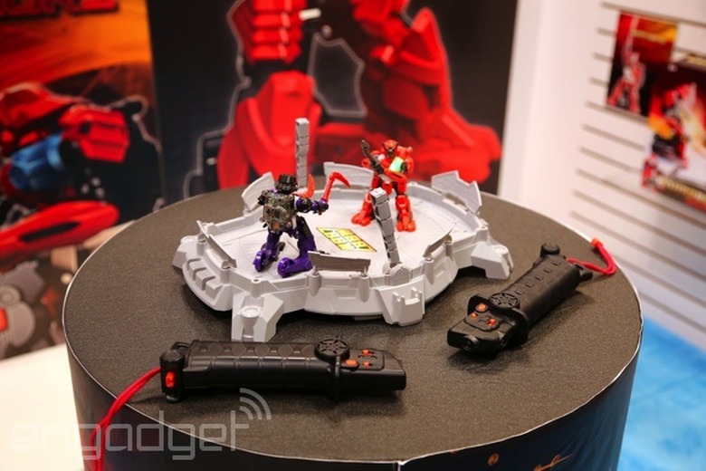 Motion-controlled Battroborg Warriors deliver armed robot combat