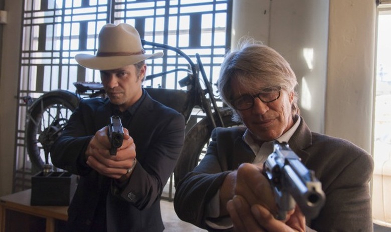 JUSTIFIED -- Wrong Roads -- Episode 509 (Airs Tuesday, March 11, 10:00 pm e/p -- Pictured: (L-R) Timothy Olyphant as Deputy U.S. Marshal Raylan Givens, Eric Roberts as DEA Special Agent Alex Miller -- CR: Prashant Gupta/FX 