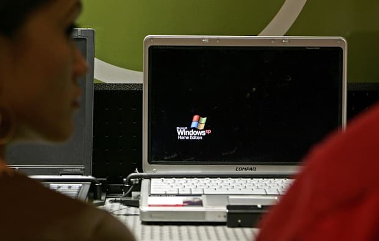 Microsoft Delays Next Version Of Windows Until 2007