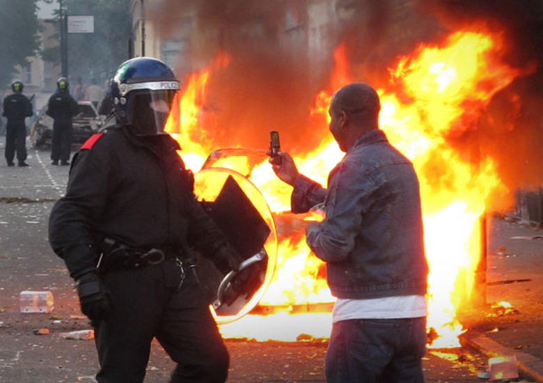 Riots And Looting Continues Across London