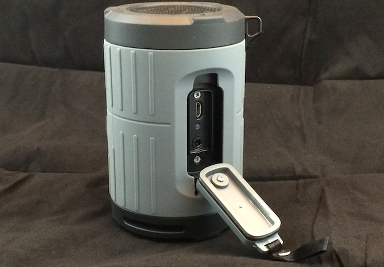 Scosche boomBOTTLE H2O Waterproof Bluetooth Speaker