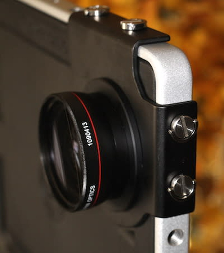 Padcaster lens 