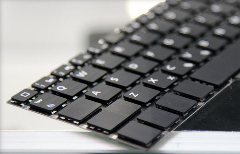 Darfon magnetic 'maglev' keyboard
