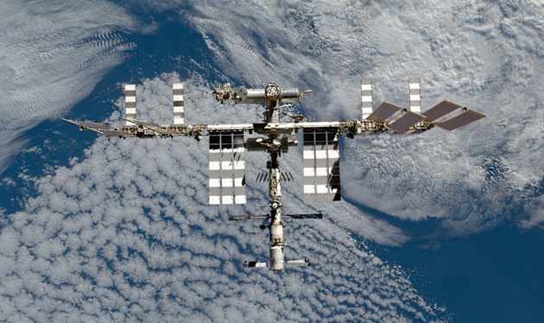 Space Station Over Earth (NASA, International Space Station, 03/07/11)