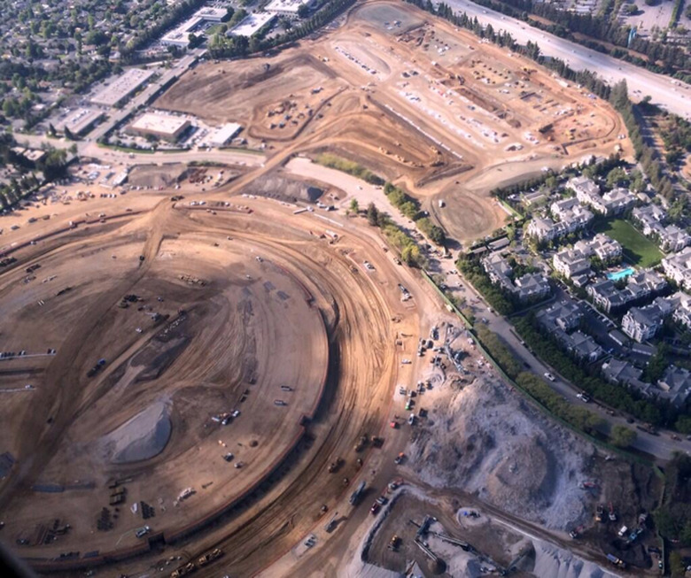 apple's spaceship campus