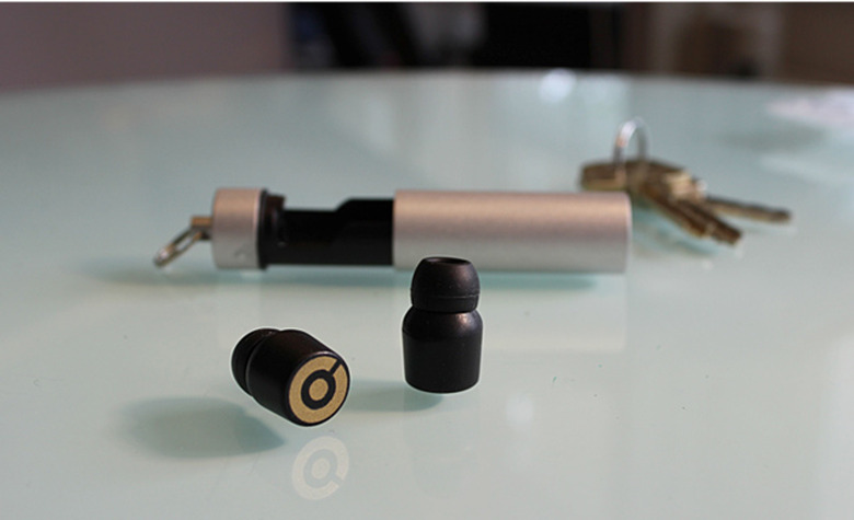 Earin wireless earbuds at Kickstarter