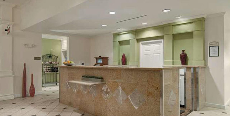 Front desk, Hilton Garden Inn Denver South/Meridian