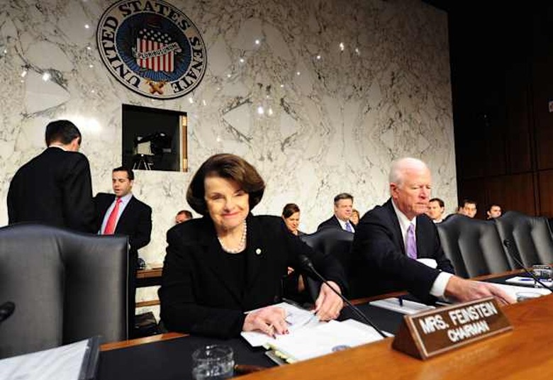 Committee chair, Sen Diane Feinstein,D-C