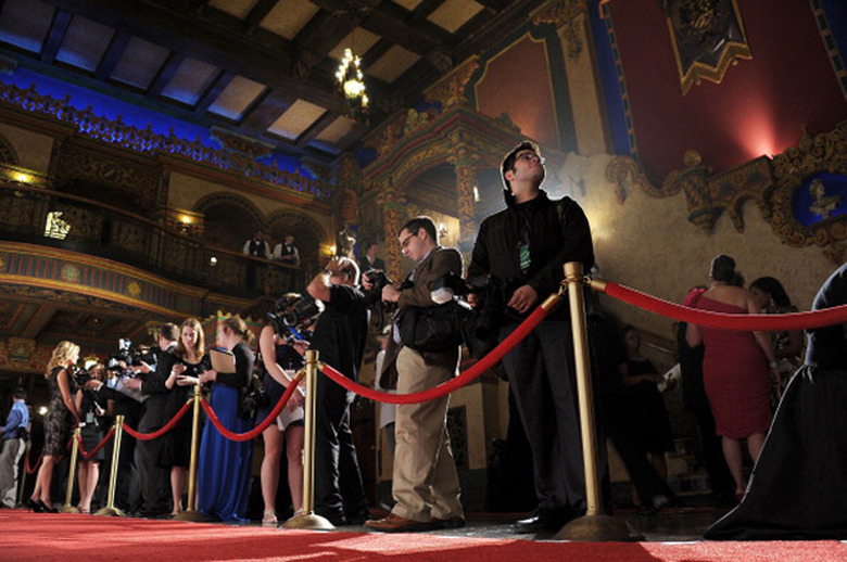 Velvet ropes