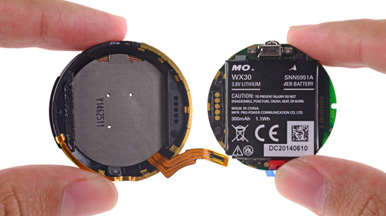 iFixit's Moto 360 teardown in progress