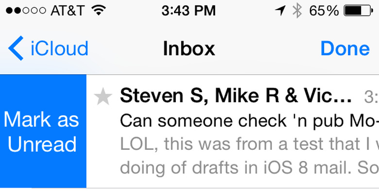 Swipe gestures in iOS 8 mail