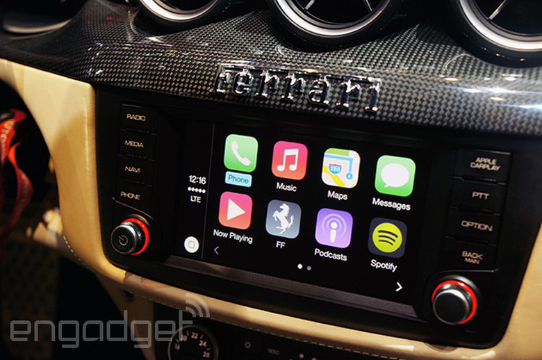 Apple CarPlay