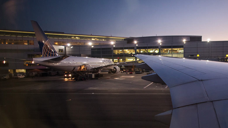 United aircraft at SFO's departure gates