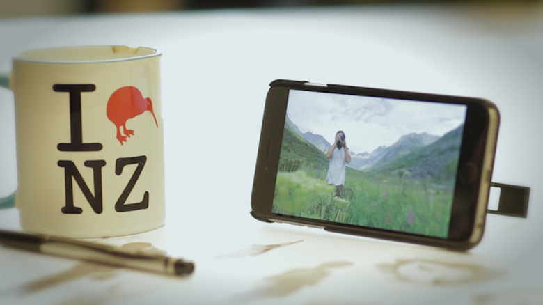 Acme Made Charge case for iPhone 6/6 Plus