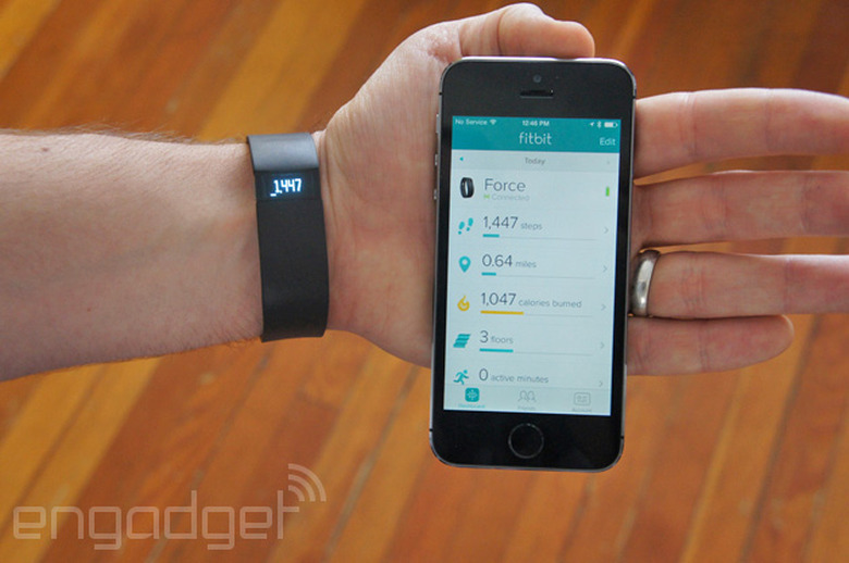 Fitbit Force linked to an iPhone 5s