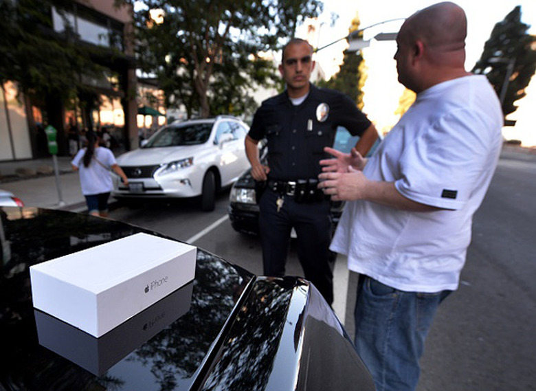 Police recover a stolen smartphone