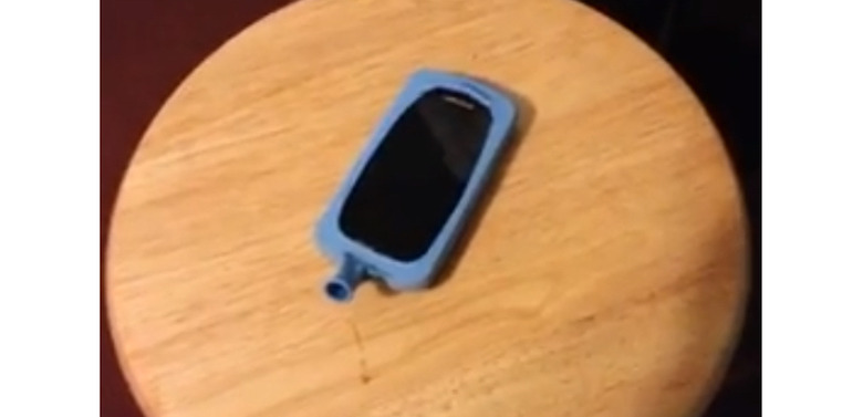 Cell phone balloon case tail