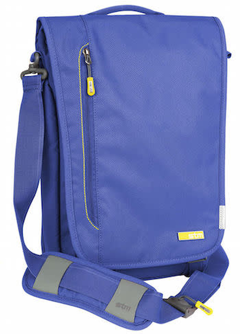 STM Linear laptop bag