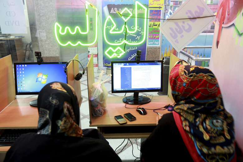 An internet cafe in Tehran
