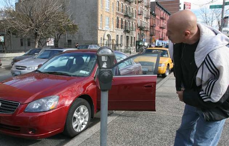 SUNDAY PARKING