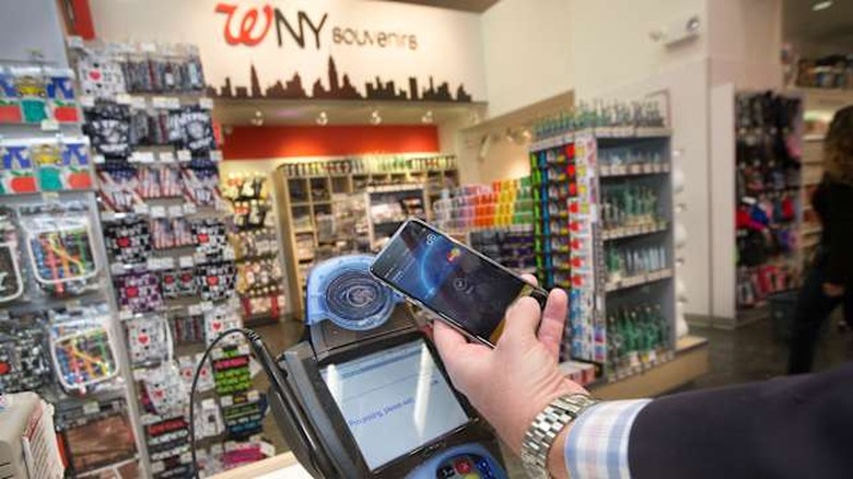 MasterCard Apple Pay Times Square