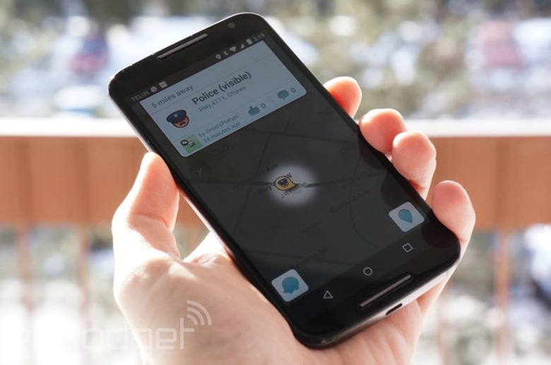 Waze showing police on a Moto X