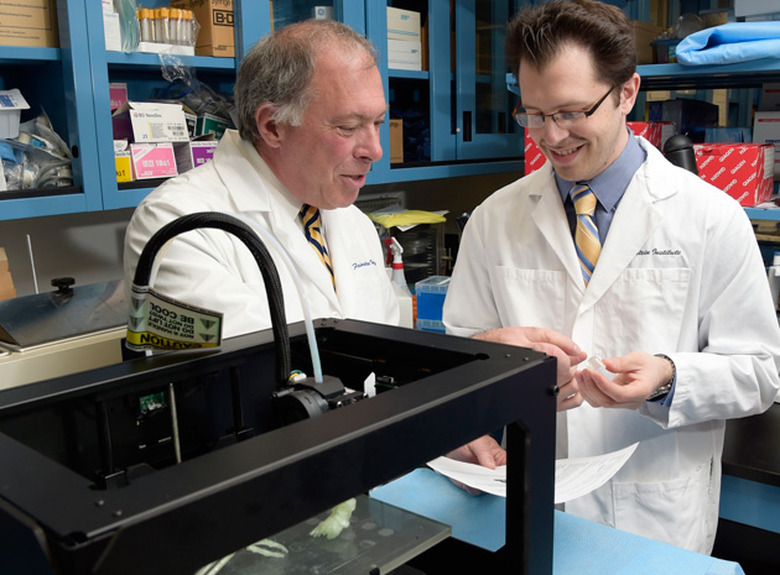 Feinstein Institute researchers use a MakerBot printer to make cartilage