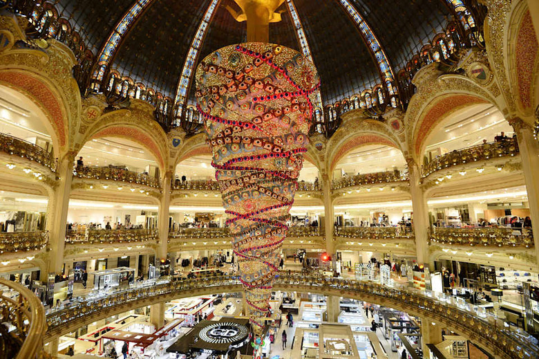 FRANCE-CHRISTMAS-FEATURES
