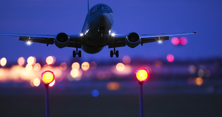 Airplane landing