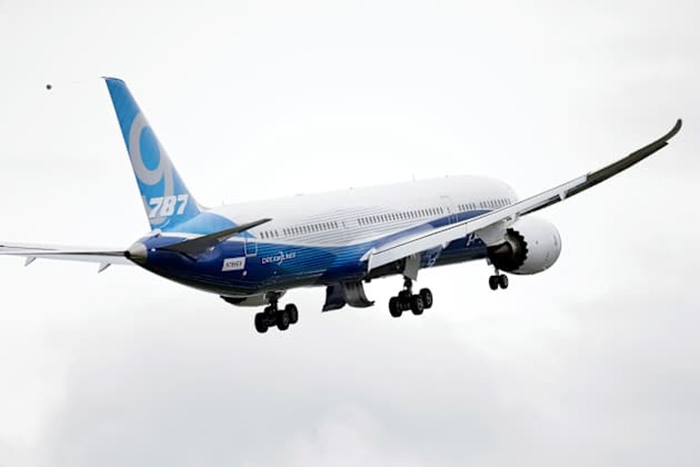 Boeing 787 9