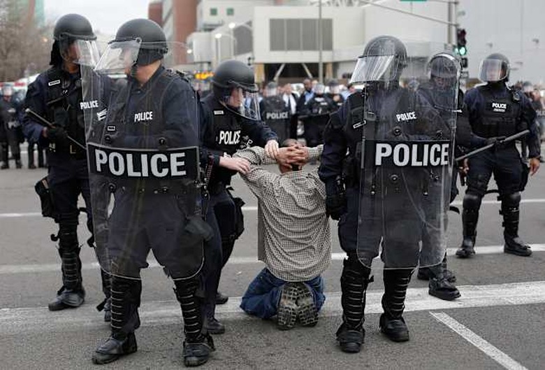 Holiday Shopping Begins In Ferguson As Protests Continue
