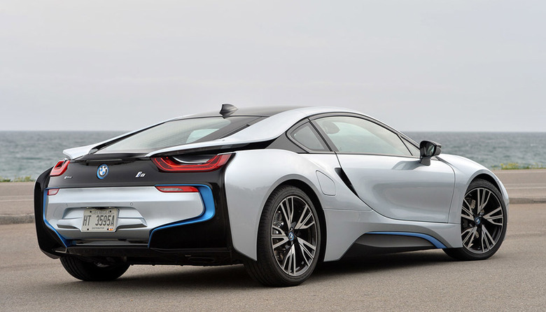 BMW i8