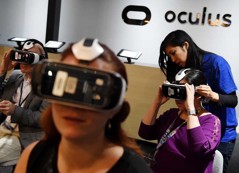 US-IT-INTERNET-GAMES-OCULUS-SONY-E3