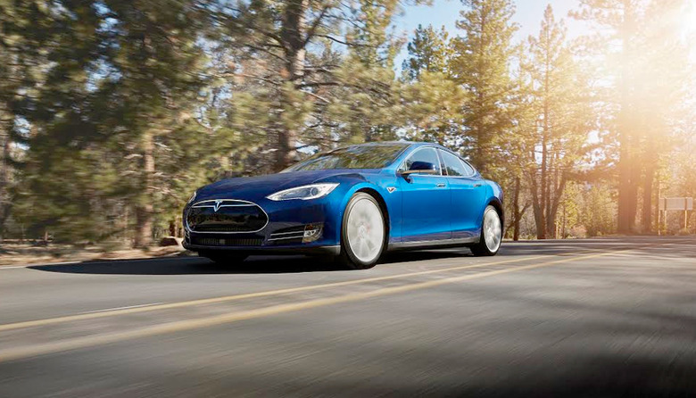 Tesla Model S 70D