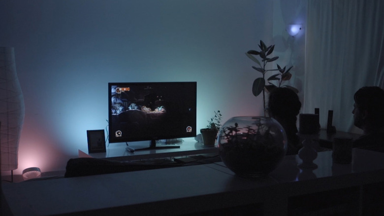 Philips Hue lights in sync with 'Chariot'