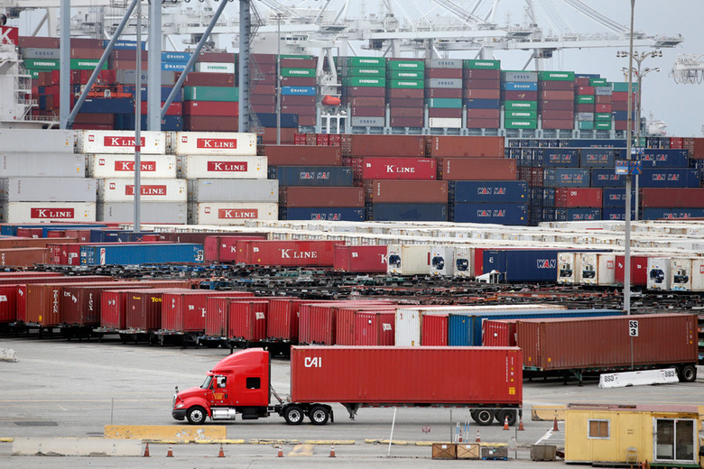 Loads of cargo containers at a Los Angeles port