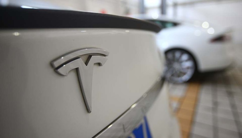 Tesla Sets Authorized Service Centers In China