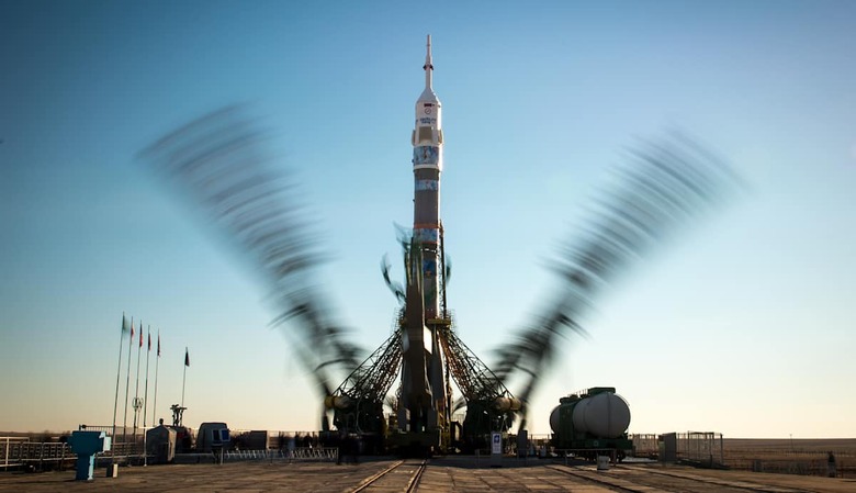 Expedition 38 Soyuz Rollout (201311050032HQ)