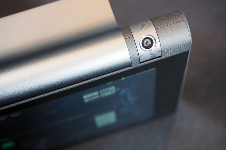 Lenovo's Yoga Tab 3 Pro can project a 70-inch image on your wall