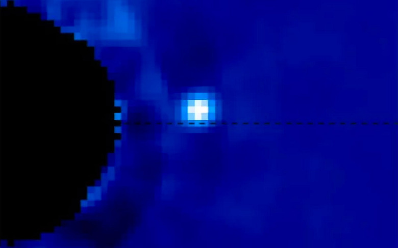 Beta Pictoris b in all its pixelated planetary glory