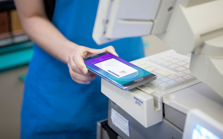 Samsung Pay on a Galaxy S6 Edge+