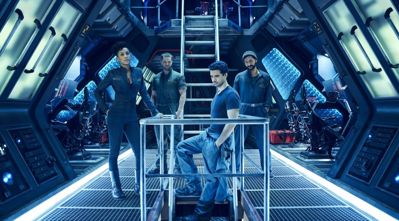 THE EXPANSE -- Season:1 -- Pictured: (l-r) Dominique Tipper as Naomi Nagata, Wes Chatham as Amos, Steven Strait as Earther James Holden -- (Photo by: Jason Bell/Syfy)