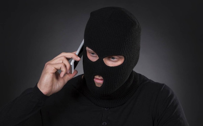 Thief using a stolen mobile phone